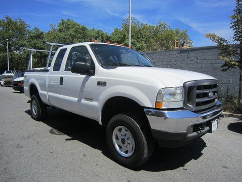 03 ford f350 superduyt powerstoke diesel,4x4...truck runs great and looks great
