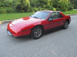 Pontiac fiero v6 low miles runs great clean car low price buy now or best offer
