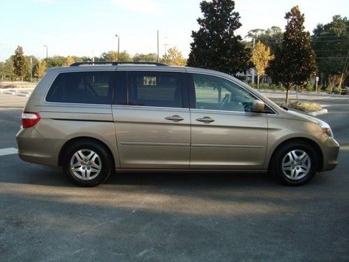 2005 honda odyssey exl with dvd/navigation ! sunroof ! wow !