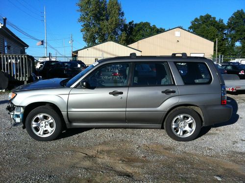 2006 subaru forester  ,,salvage  title ,,