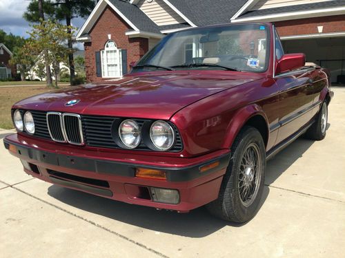 1992 bmw 325i base convertible 2-door 2.5l