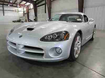 2010 DODGE VIPER SRT10 COUPE WITH LEATHER, image 9
