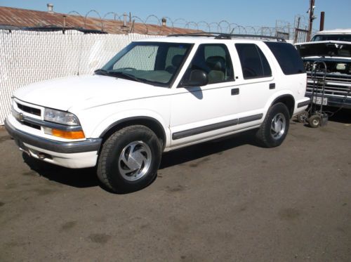 1998 chevy blazer, no reserve