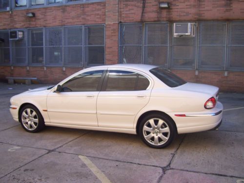 2005 jaguar x-type premium sedan 4-door 3.0l