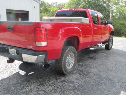2007 GMC Sierra 3500 Classic SLT Crew Cab Pickup 4-Door 6.6L, image 2