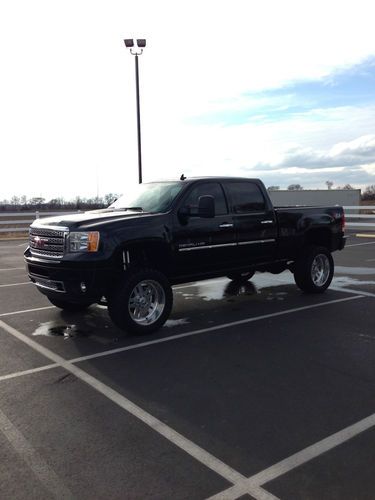 Gmc denali hd2500 *no reserve*