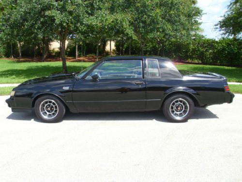 1986 buick regal grand national coupe 2-door 3.8l