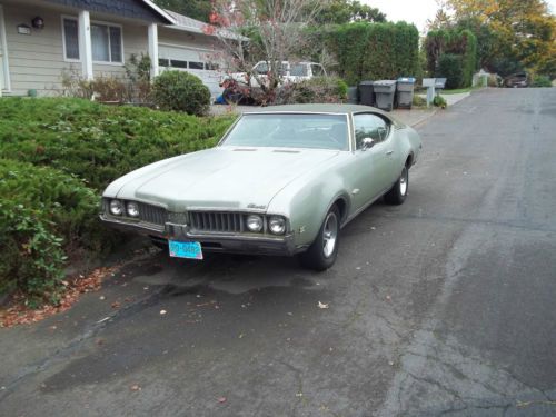 1969 oldsmobile cutlass supreme