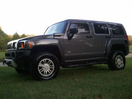 2008 hummer h3 all original, no mods!!!!