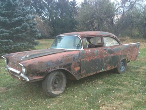 1957 Chevy 2 Door, image 3