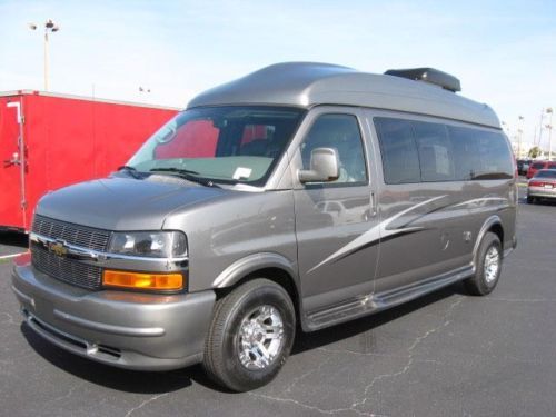 2010 gmc savana 2500 9 passenger majestic ltx hightop conversion van w/ roof air