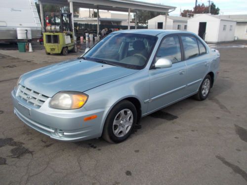 2004 hyundai accent, no reserve