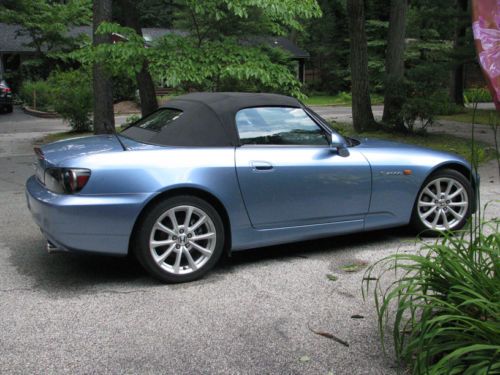 Beautiful low-mileage 2006 honda s2000