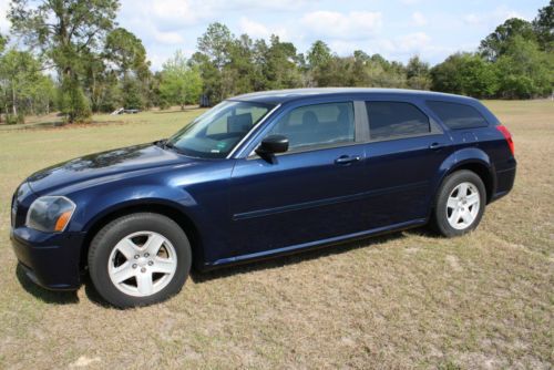 2005 dodge magnum sxt