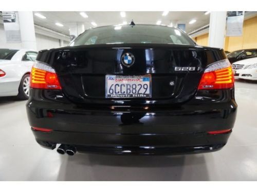 Glass Sunroof, Well Maintained, Black/Black, 310-925-7461, US $18,972.00, image 6