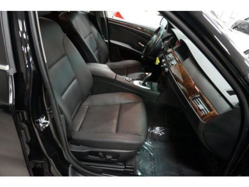 Glass Sunroof, Well Maintained, Black/Black, 310-925-7461, US $18,972.00, image 13