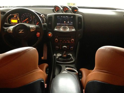 2009 nissan 370z touring coupe sport package
