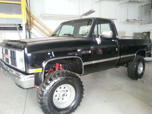 1987 gmc 2500 mint!!!