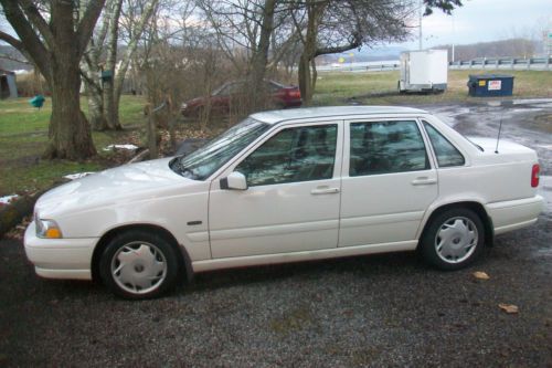 98 volvo s70 auto no reserve