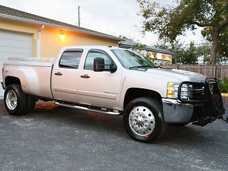 2008 chevrolet silverado 3500 lt1 6.6 litre duramax  with only 1300 miles dually