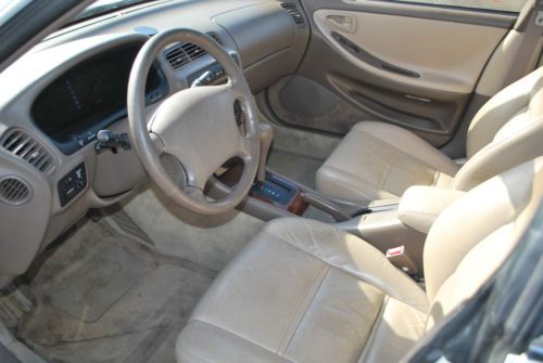 LEXUS ES 300 ONLY 90K RUNS AND LOOKS GREAT, NO RESERVE, image 8