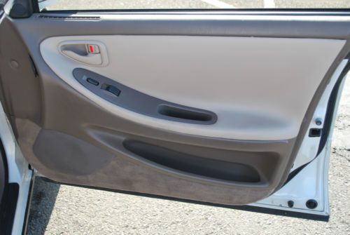 LEXUS ES 300 ONLY 90K RUNS AND LOOKS GREAT, NO RESERVE, image 14