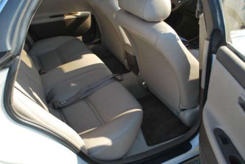 LEXUS ES 300 ONLY 90K RUNS AND LOOKS GREAT, NO RESERVE, image 17