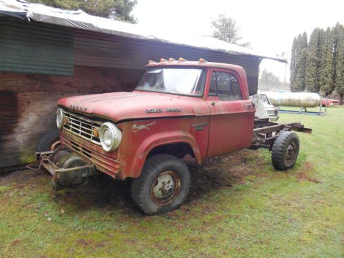 Mopar 1967 dodge w300 power wagon 1 ton power wagon