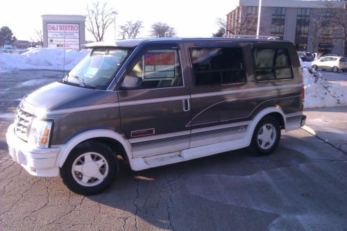 1994 gmc awd safari xt &#034;cambridge custom&#034; base ext passenger van 3 door 4.3l