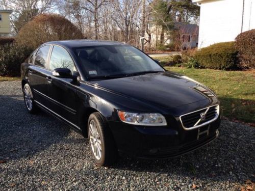 2008 volvo s40 t5 sedan 4-door 2.5l turbo black/black leather loaded