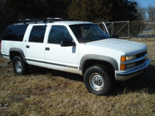 1999 chevrolet k2500 suburban ls sport utility 4-door 7.4l