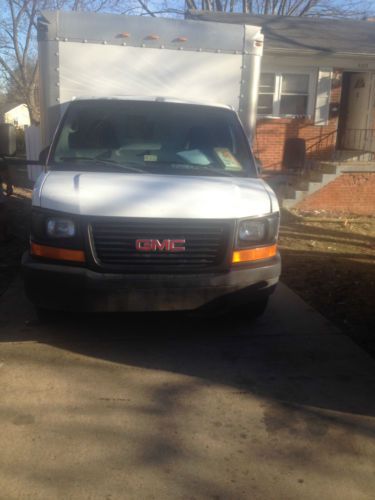 Gmc savana 2005 box truck