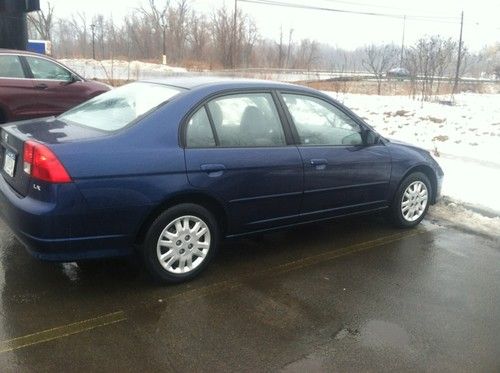 2005 honda civic lx sedan 4-door 1.7l