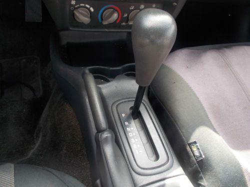 2005 Pontiac Sunfire, NO RESERVE, image 7