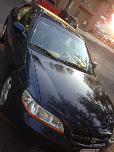 2000 honda accord sedan ex - 102k low mileage -midnight blue w/ spoiler cool car