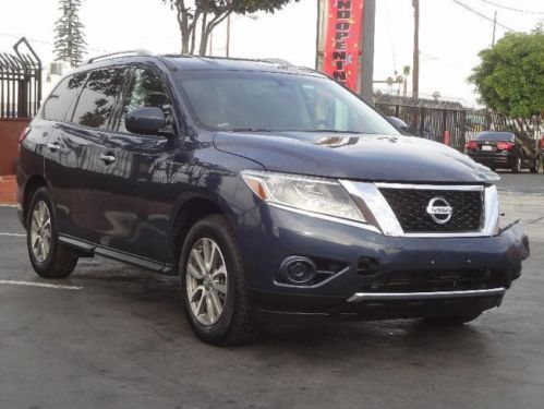 2013 nissan pathfinder sv damaged clean title runs! good cooling only 10k miles!