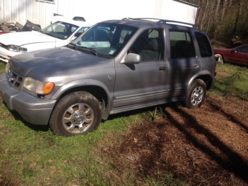 2001 kia sportage limited sport utility 4-door 2.0l