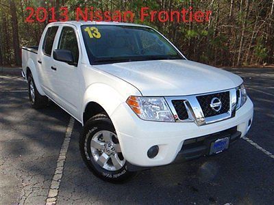 2wd crew cab swb manual sv low miles 4 dr truck manual gasoline 4.0l v6 fi dohc