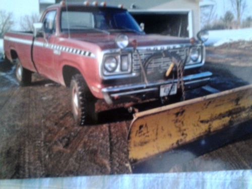 1978 dodge powerwagon w150 snow-commander with factory meyers plow