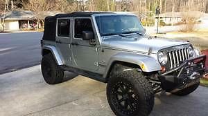 2013 jeep 4 door wrangler freedom oscar mike  3.6l