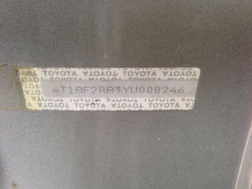 2000 Toyota Avalon XL Sedan 4-Door 3.0L, image 5
