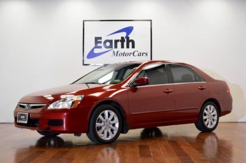 2007 honda accord ex-l,loaded,leather,auto,garage kept,2.29% wac