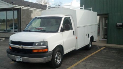 2003 chevy kuv 3500 express van