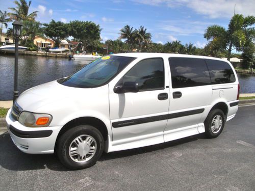 03 chevy venture entervan*handicap ramp*easy access*68k 1 own*multi functional