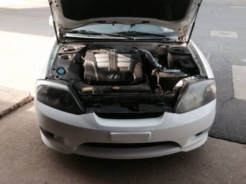 2006 hyundai tiburon gt coupe 2-door 2.7l