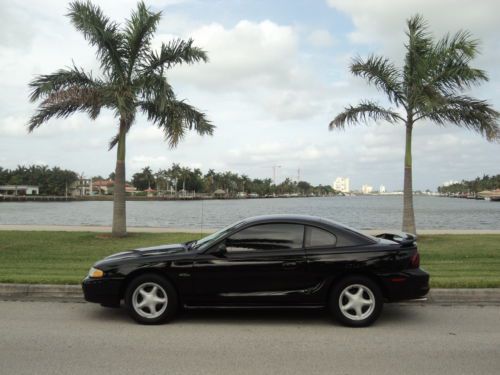 1997 ford mustang gt one owner low 35k miles non smoker must sell no reserve!!!