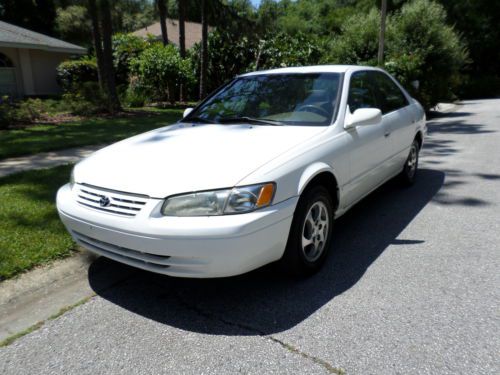 1998 toyota camry le, 149k, clean, auto, 4-cyl, alarm, new timing belt, alloys