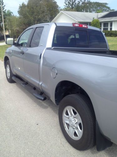 2013 toyota tundra sr5 extended crew cab pickup 4-door 5.7l