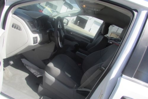 2013 volkswagen routan s