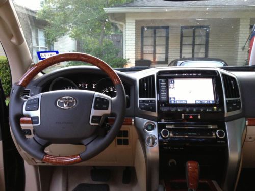 Mint Condition 2013 Toyota Land Cruiser Low Miles, US $70,000.00, image 24
